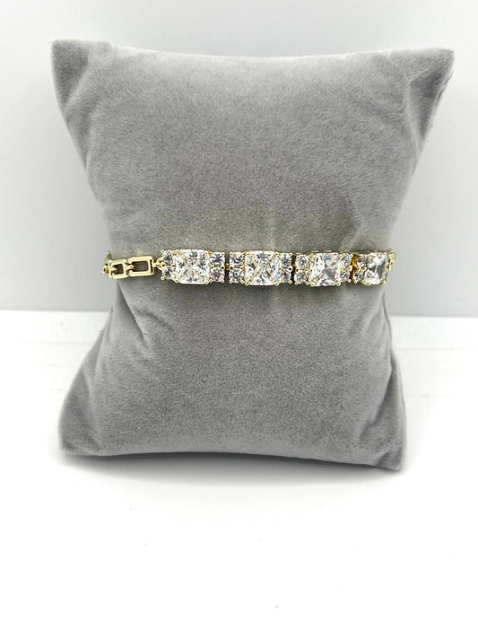 14k Gold Plated Zirconia Sophisticated Bracelet