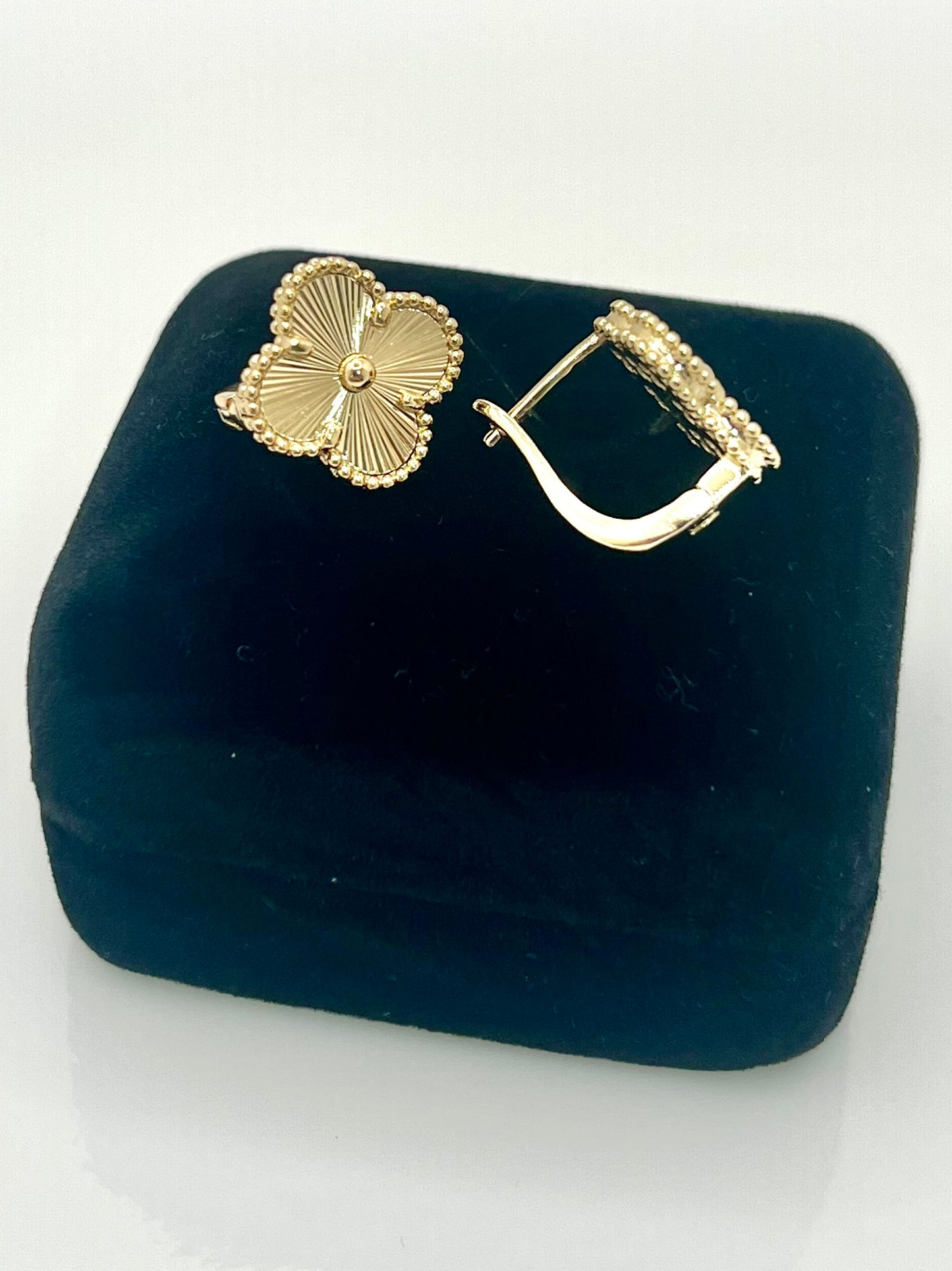 14k Gold Plated 4 Leaf Earrings #104